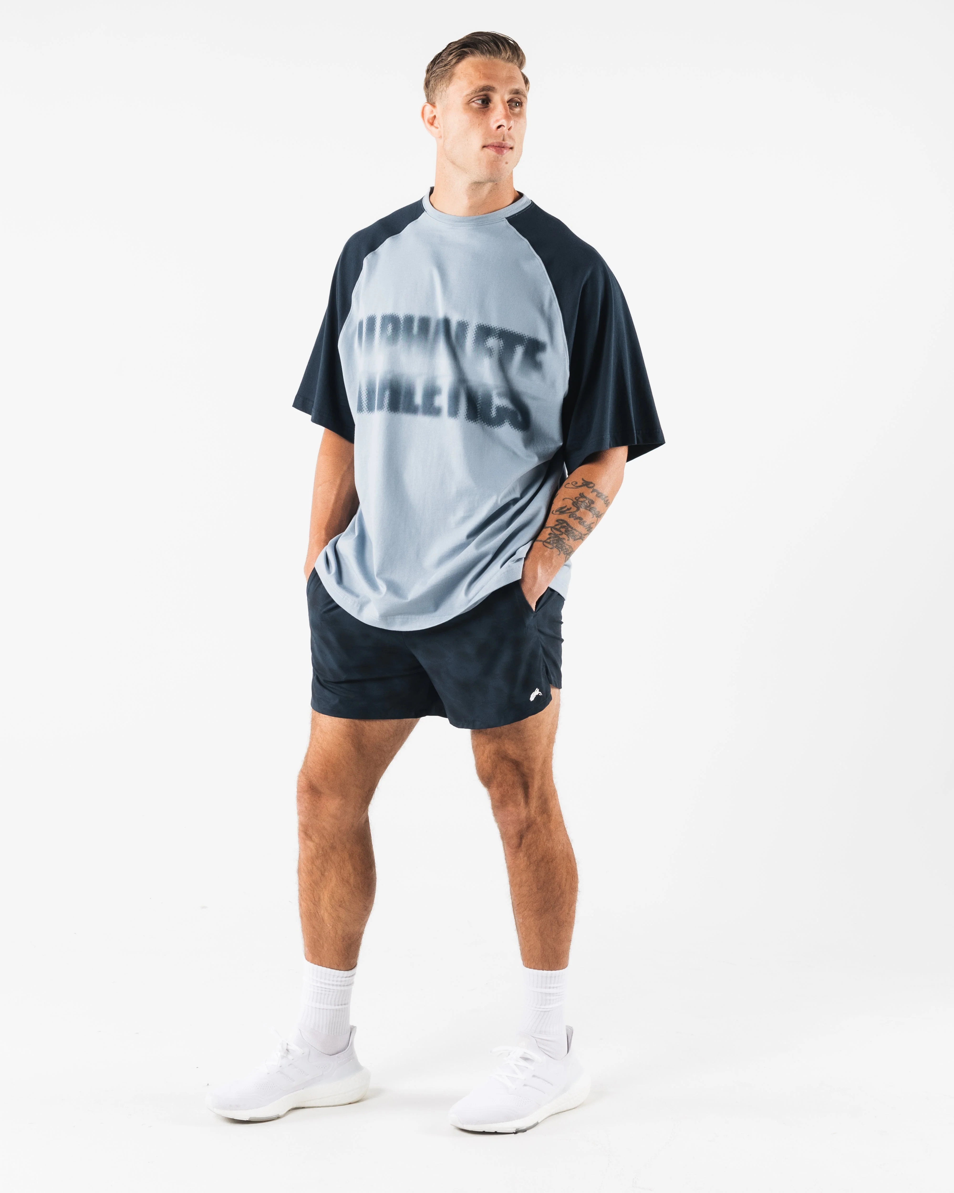 Dynamic Short - Celestial Print - Image 2
