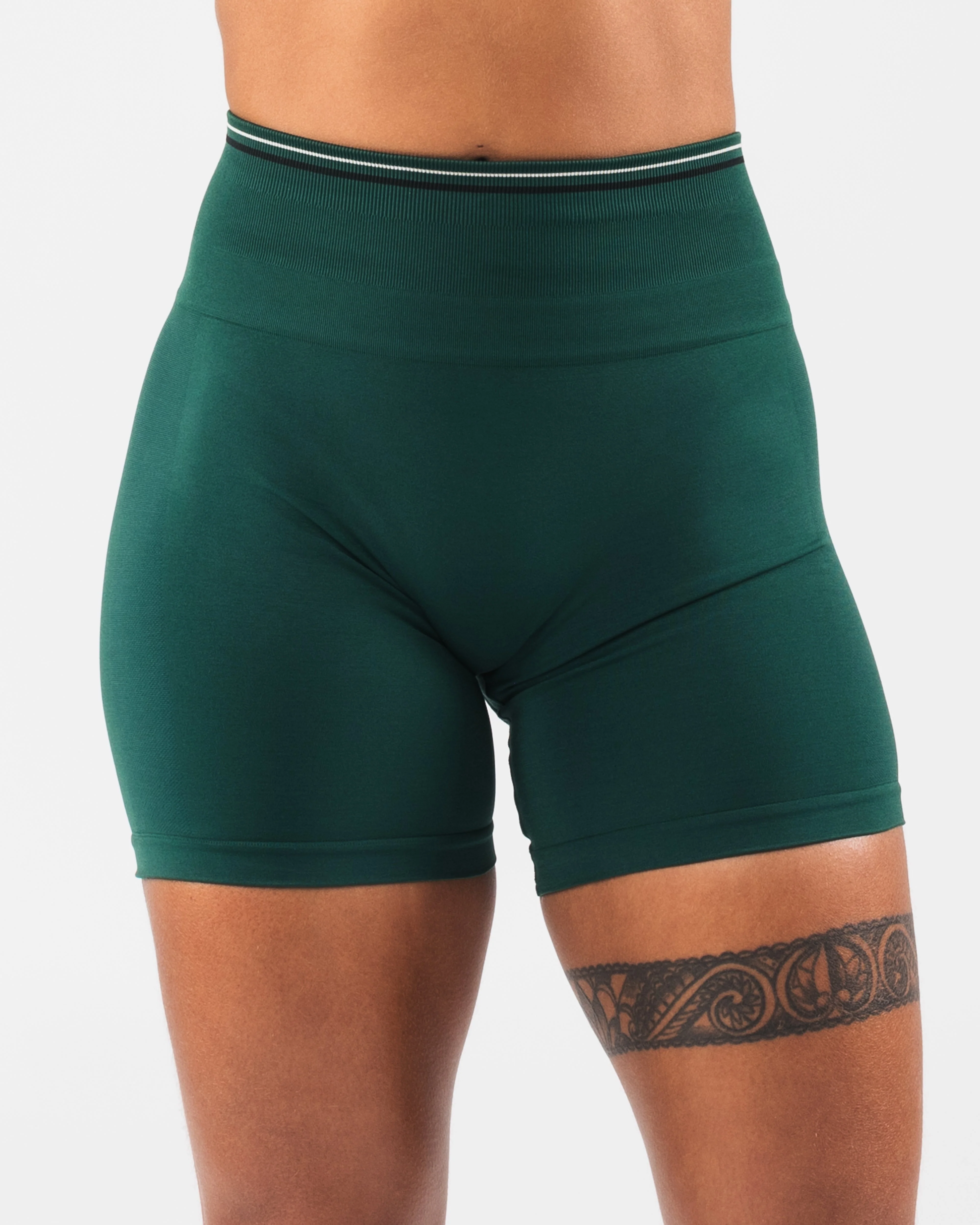 Amplify Mid Rise Short - Blade - Image 3