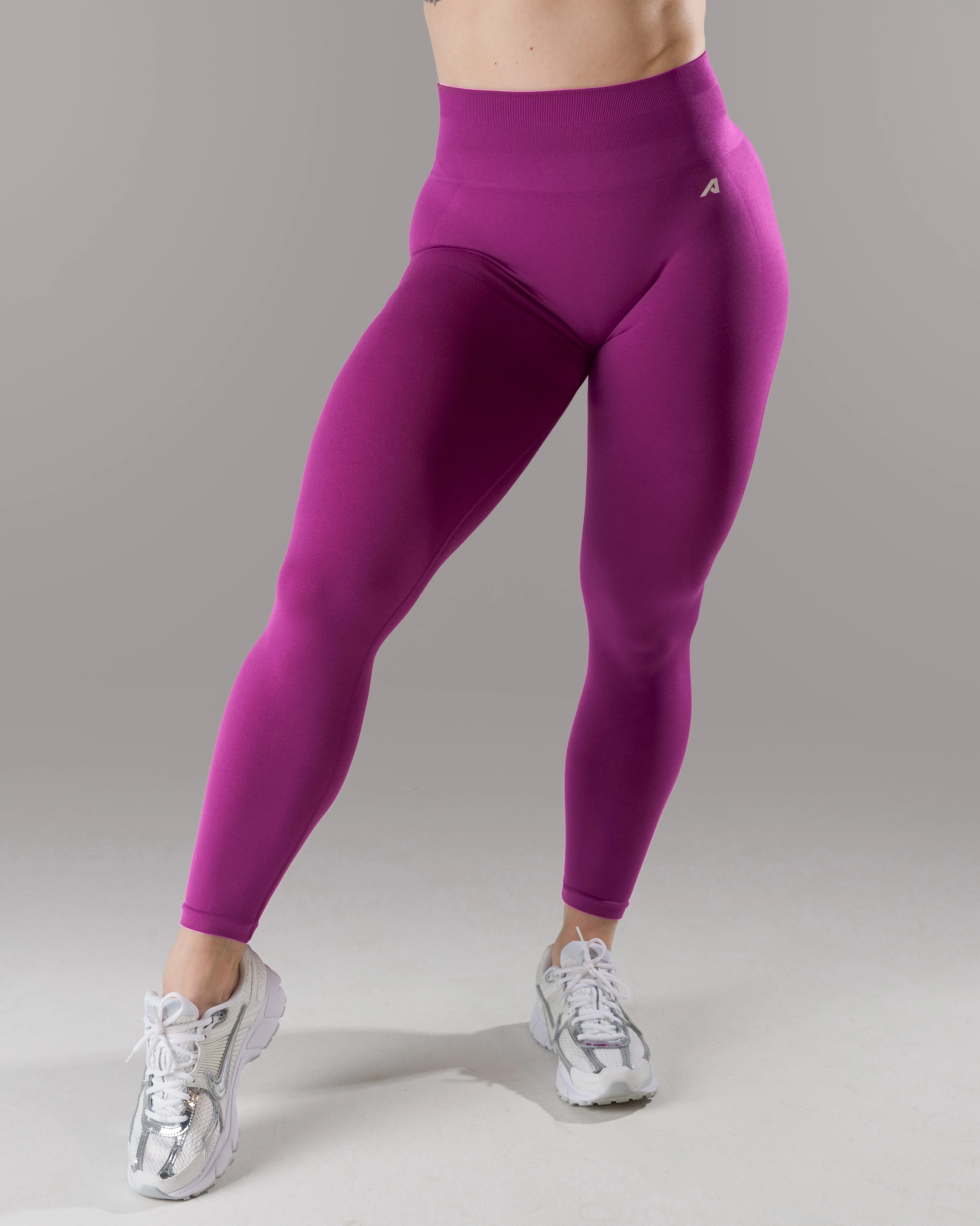Pump Mid Rise Legging - Acai Berry w/ Logo - Image 7