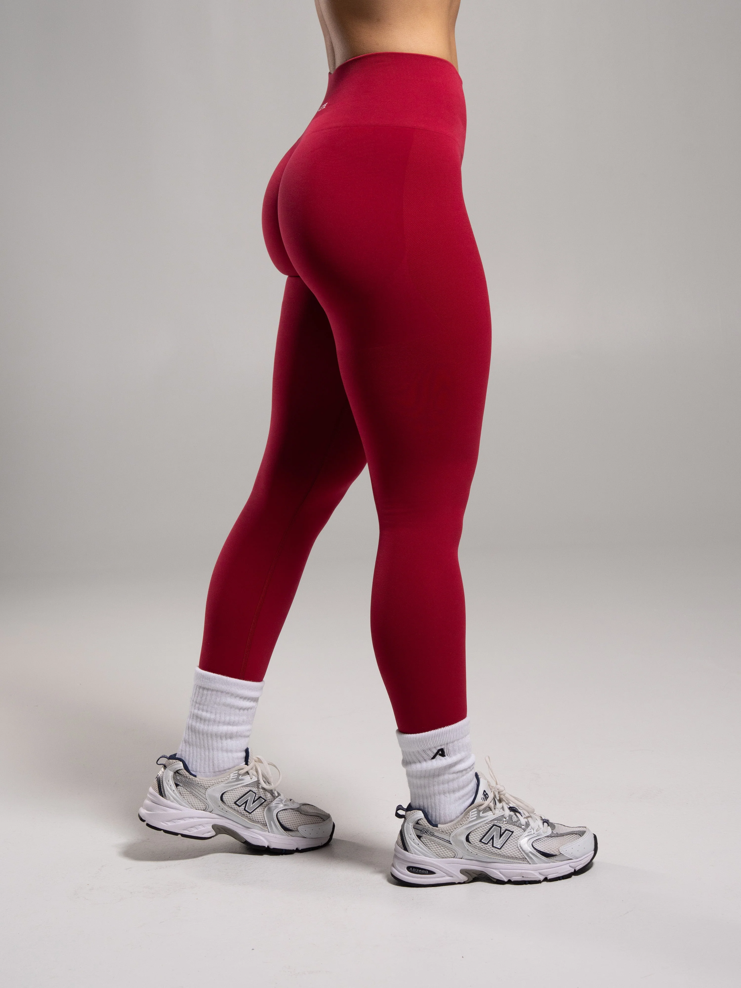 Pump Mid Rise Legging - Scarlet - Image 3
