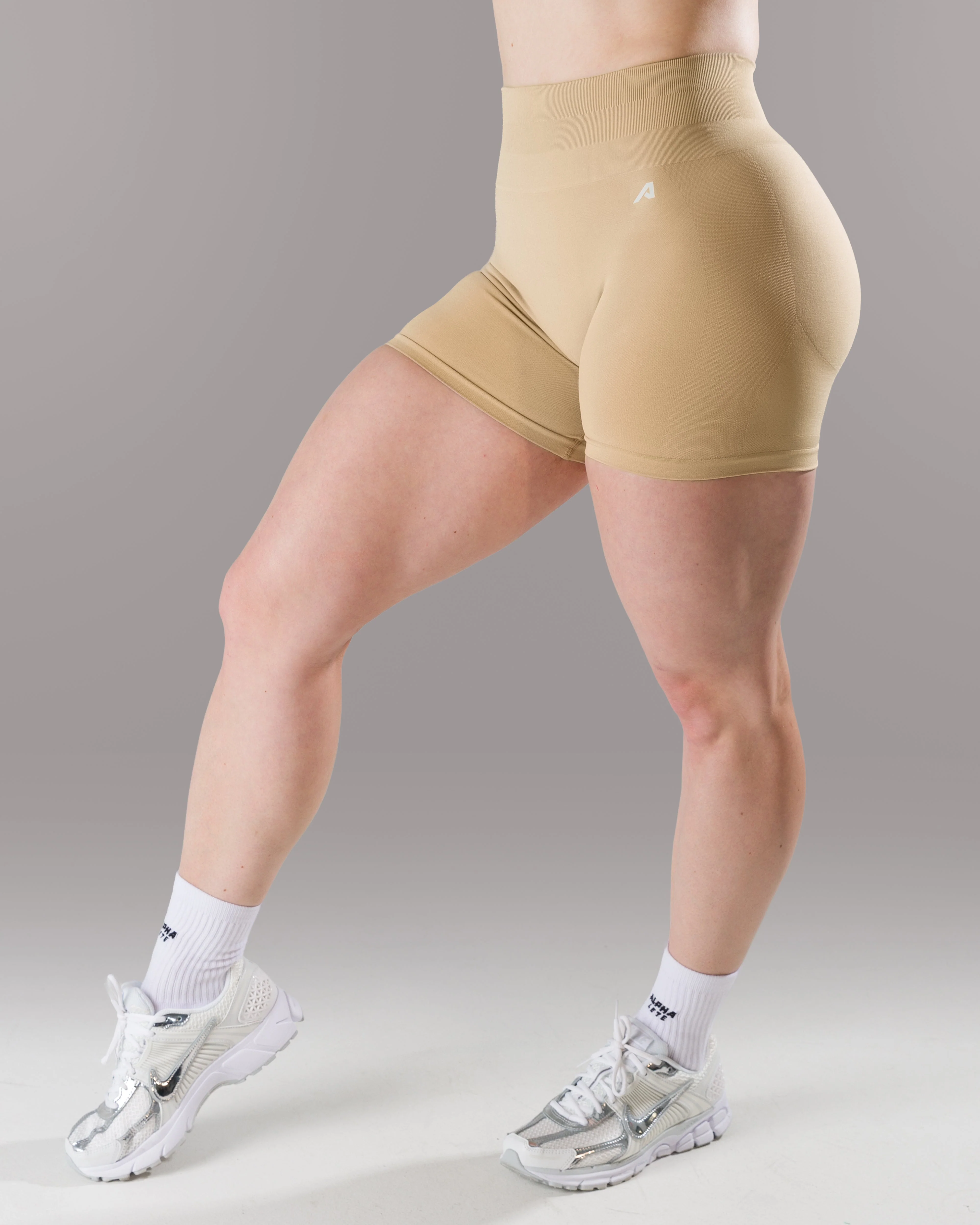 Pump Mid Rise Short - Sahara w/ Logo - Image 7