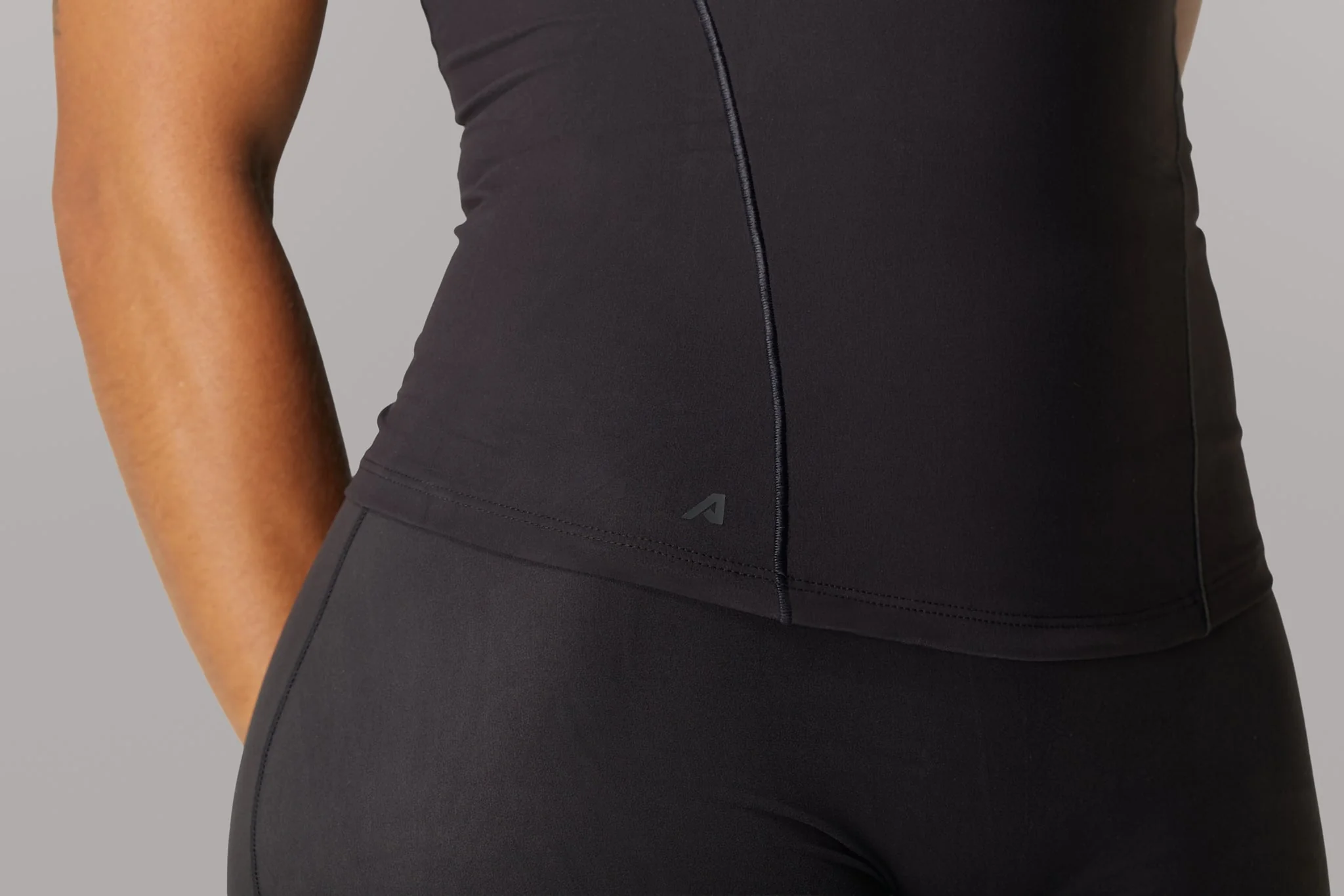 Flex Tank Long - Black - Image 5
