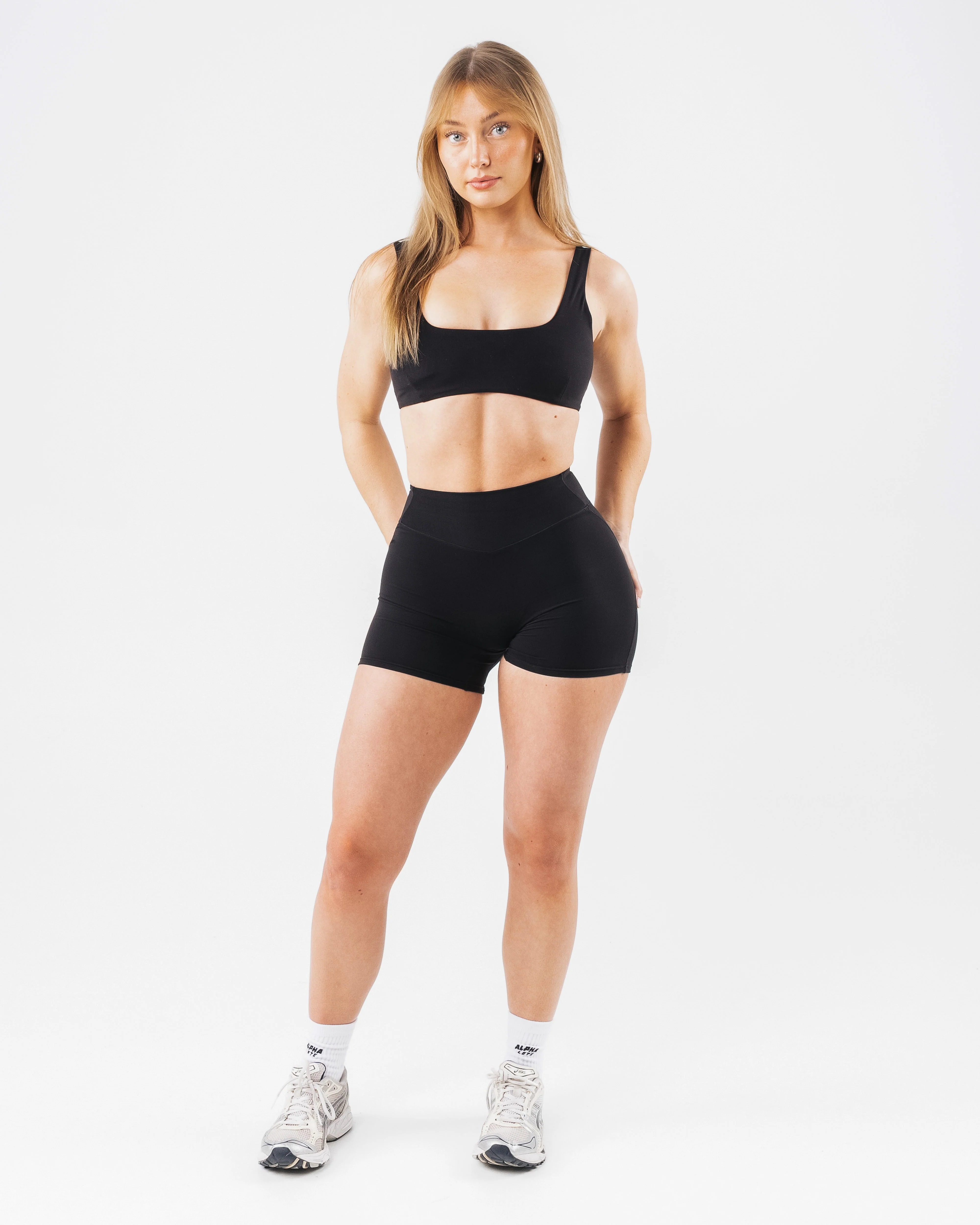 Everyday Core Mid Rise Short - Black - Image 7