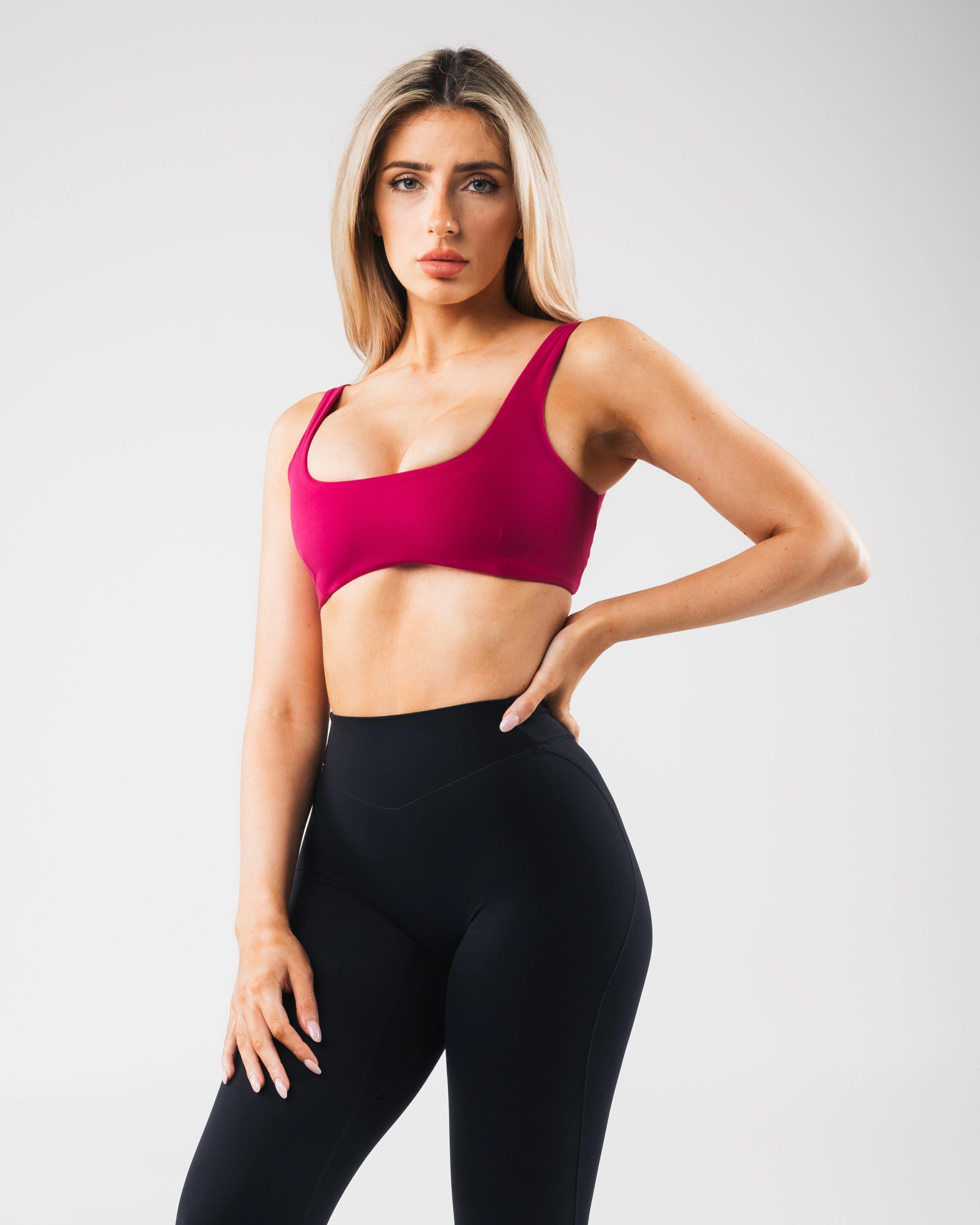 Olivia Sculpt Bra - Berry - Image 4